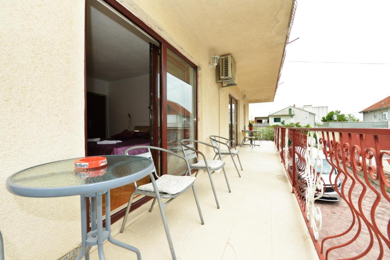 Apartmani Ivan Kastela Bagian luar foto