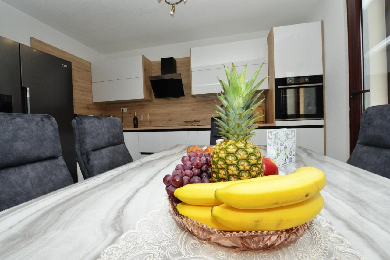 Apartmani Ivan Kastela Bagian luar foto