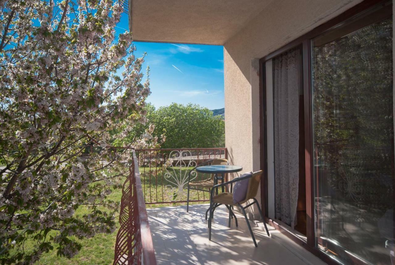Apartmani Ivan Kastela Bagian luar foto